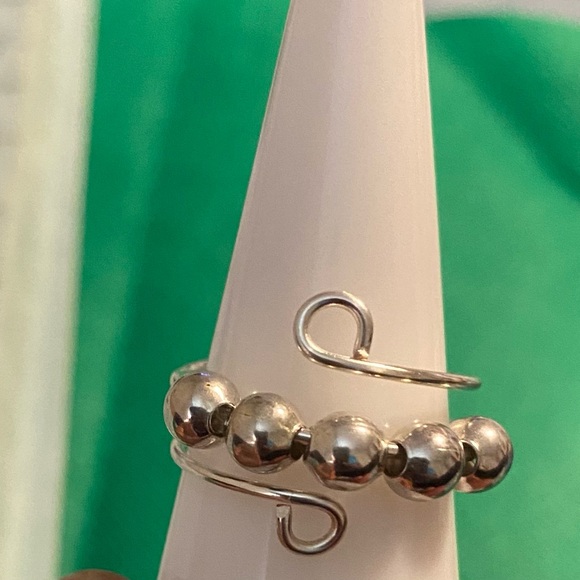 Silver Fidget ring - Picture 5 of 5